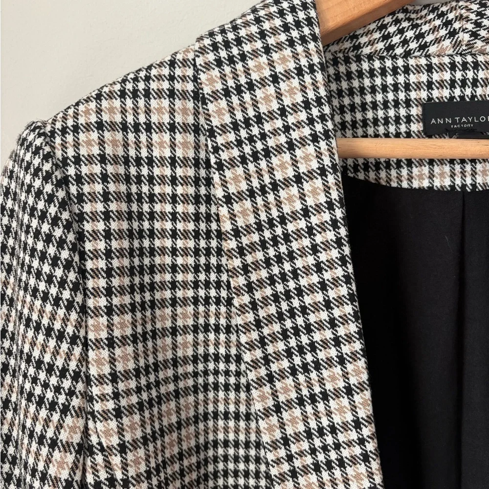 Ann Taylor Factory Cropped Blazer Jacket SMALL